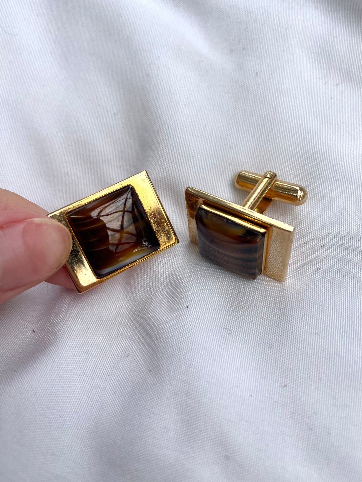 Gold Tone Toggle Back Cufflinks and Tie Pin with Case